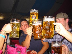 800px-prost_oktoberfest